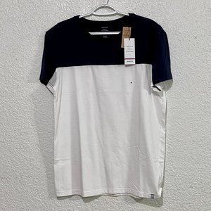 New Medium American Eagle Active Flex Short Sleeve T-Shirt